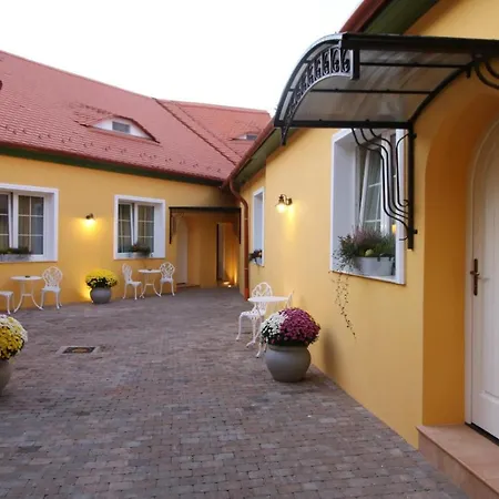 Casa Kempel